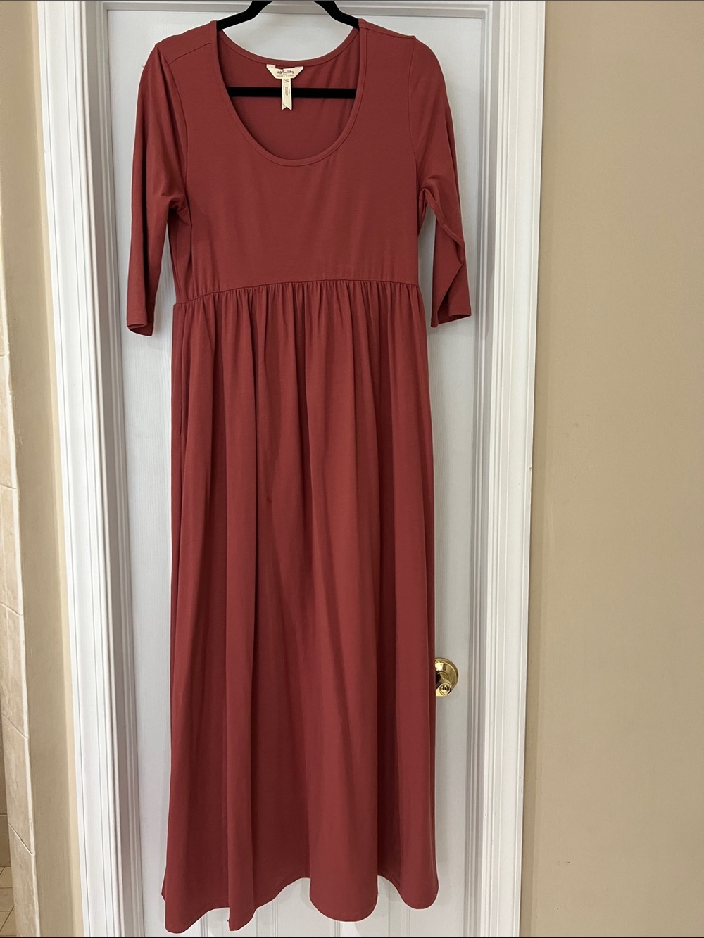 Matilda Jane Mauve Scoop Neck Maxi Dress with Three-Quarter Sleeves